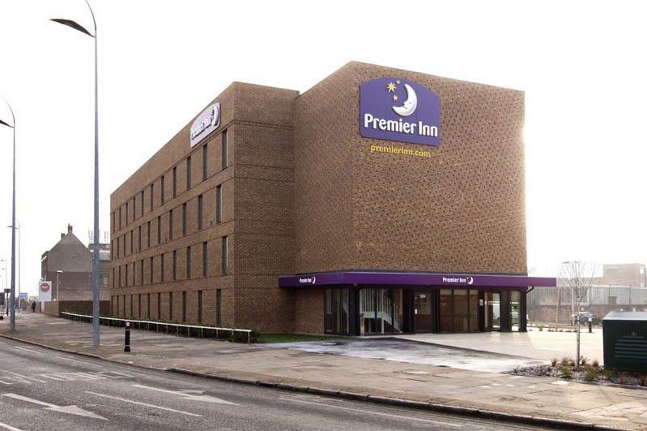 Premier Inn London ดาเกนแนม ภายนอก รูปภาพ